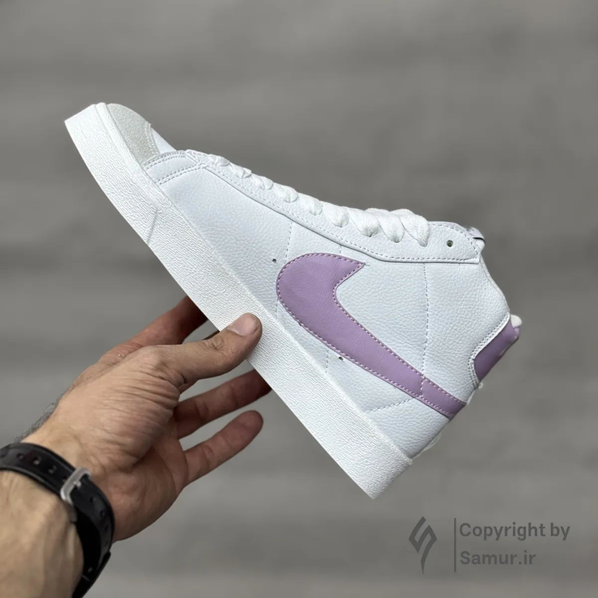 گالری تصاویر کتونی نایک بلیزر سفید بنفش ساقدار